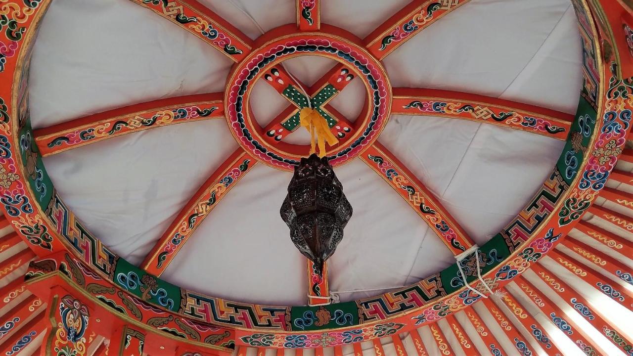 Mongolische Jurte Im Art.Quartier Hotel Velgast Buitenkant foto